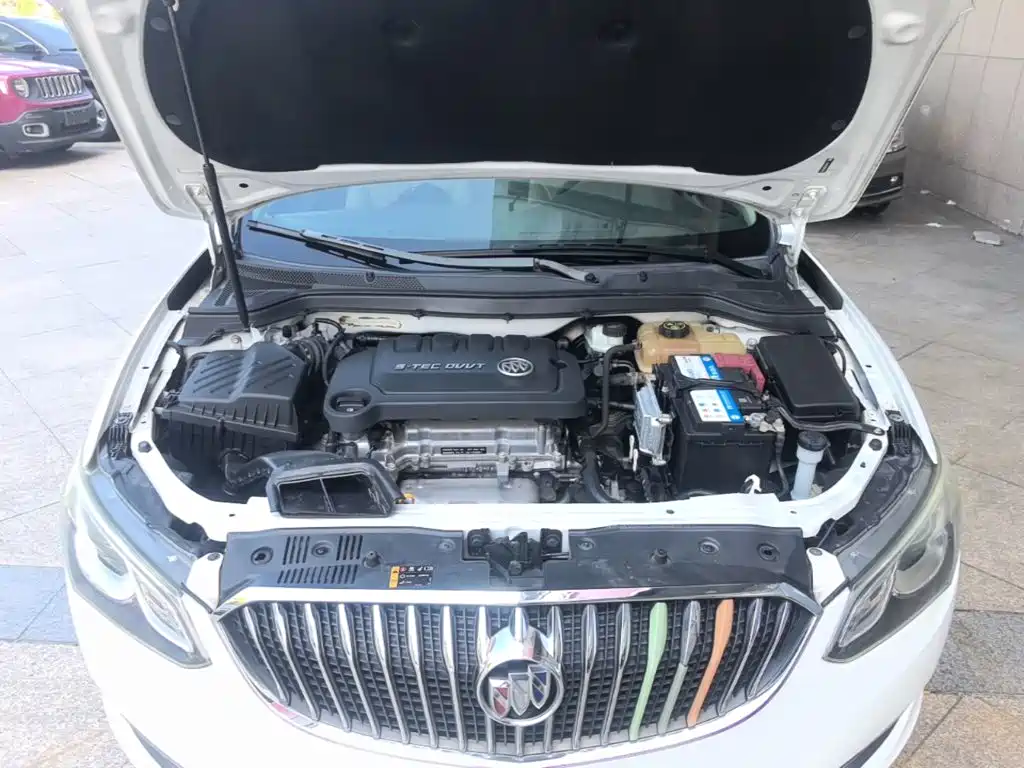 Buick Excelle GT 2017 — фото 20