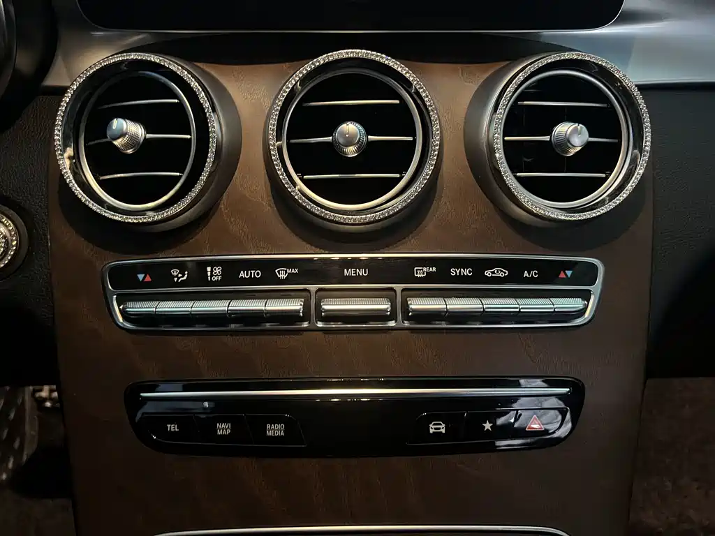 Mercedes-Benz GLC 2020 — фото 18