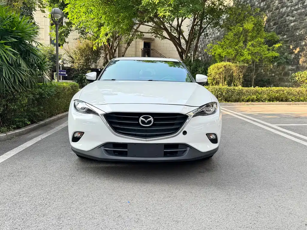 Mazda CX-4 2017 — фото 2