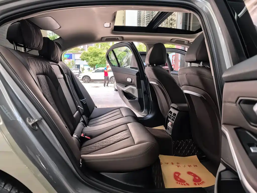 BMW i3 2022 — фото 13