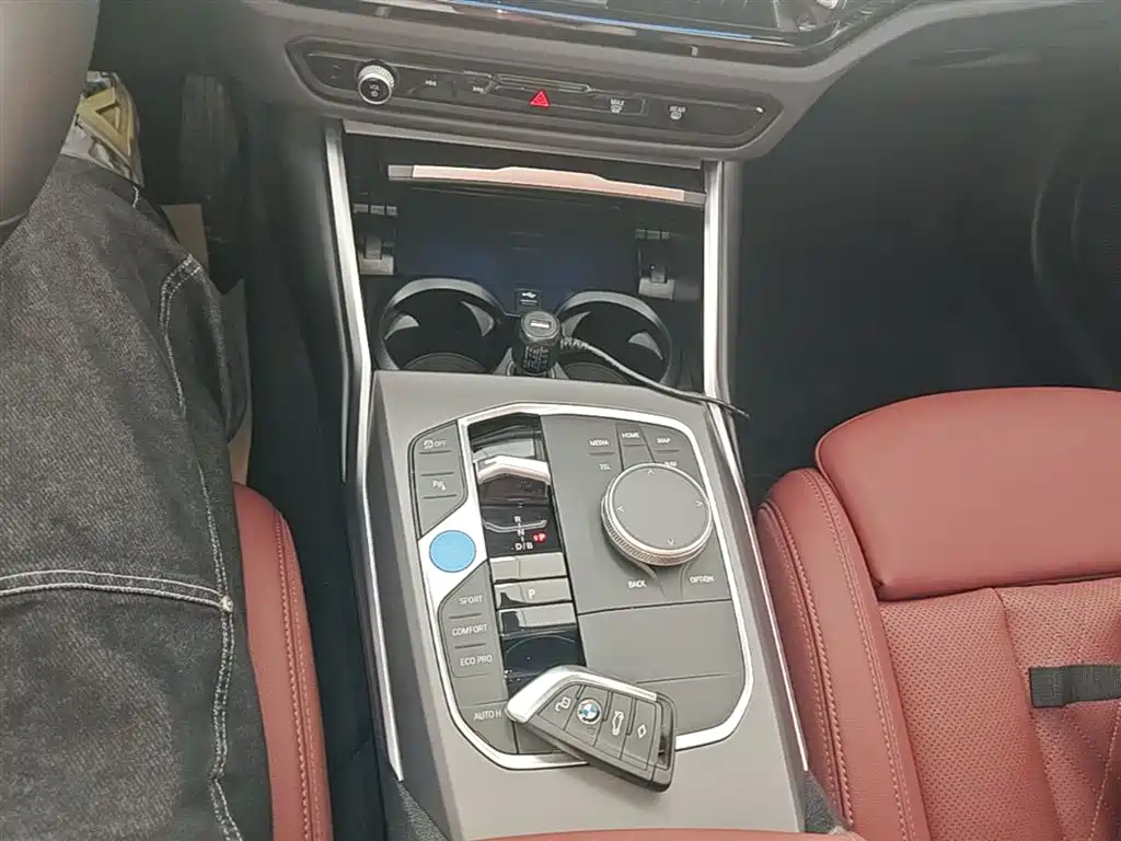 BMW i3 2025 — фото 14