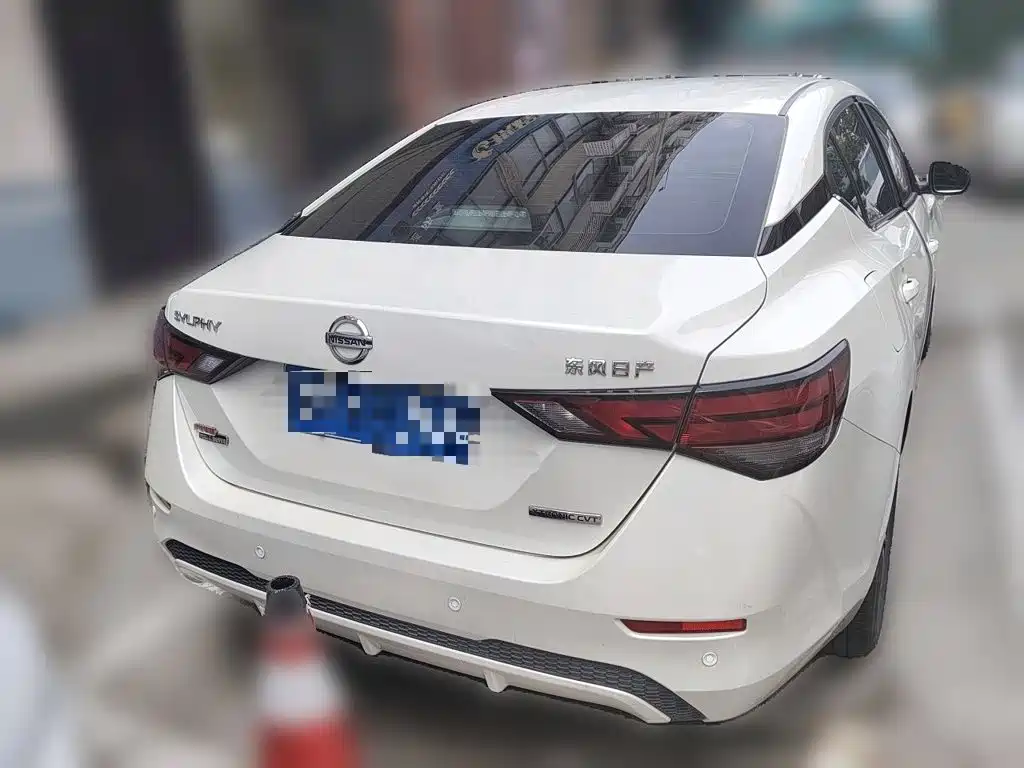 Nissan Sylphy 2019 — фото 20