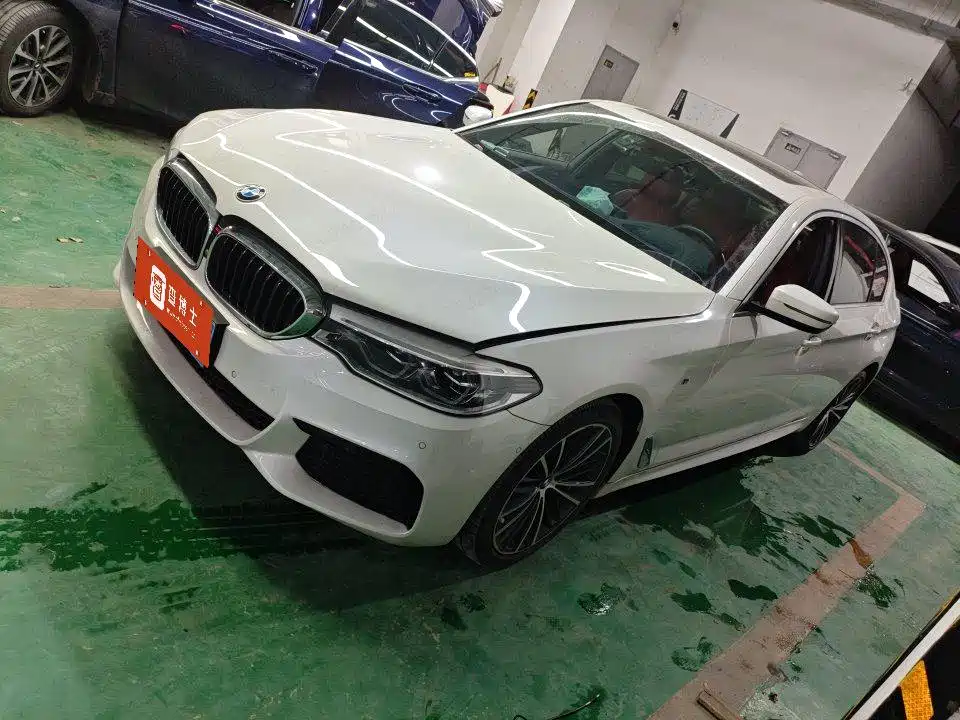 BMW 5 Series 2019
