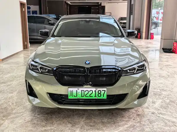 BMW i3 2022