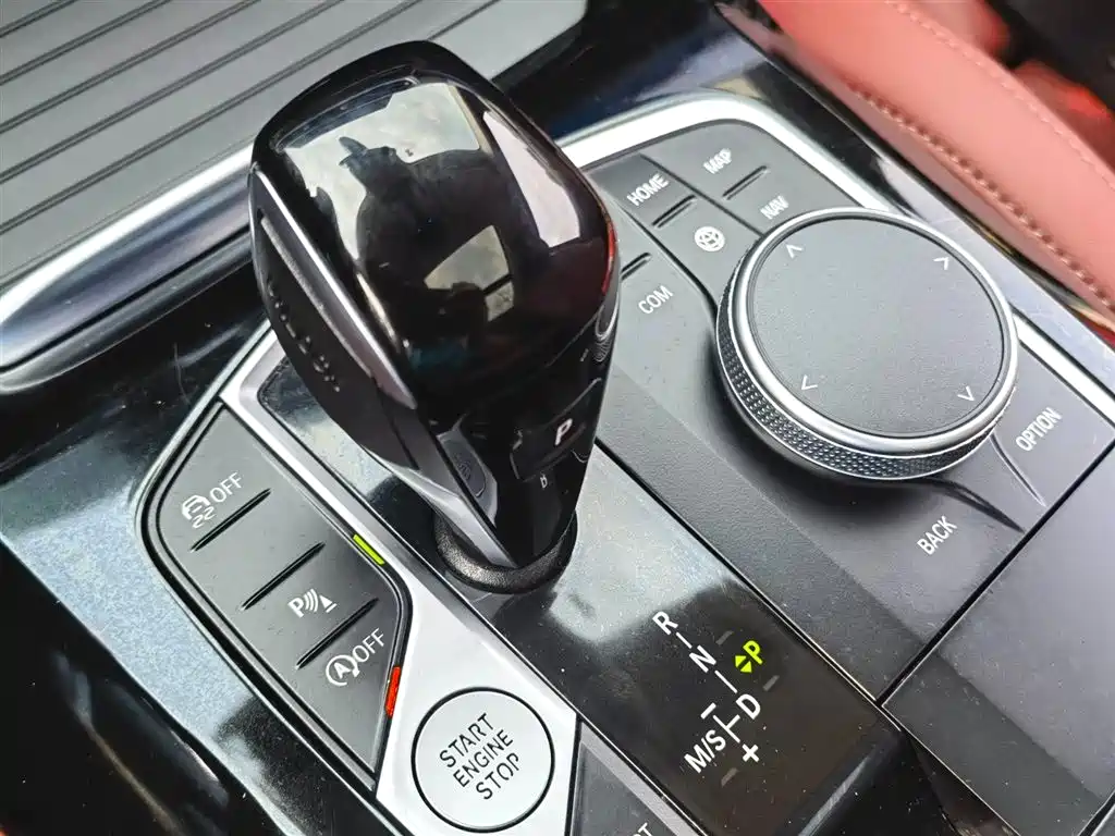 BMW X4 2022 — фото 13