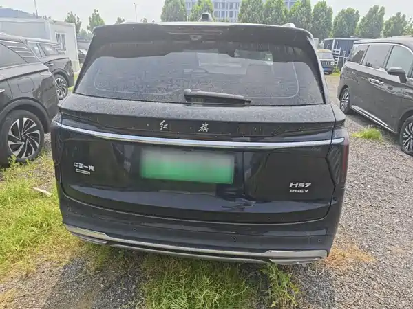 Hongqi HS7 PHEV 2024