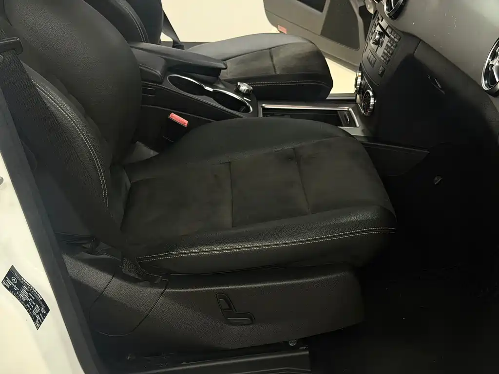 Mercedes-Benz GLK-Class 2015 — фото 16