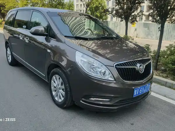 Buick GL8 2017