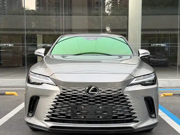 Lexus RX 2023