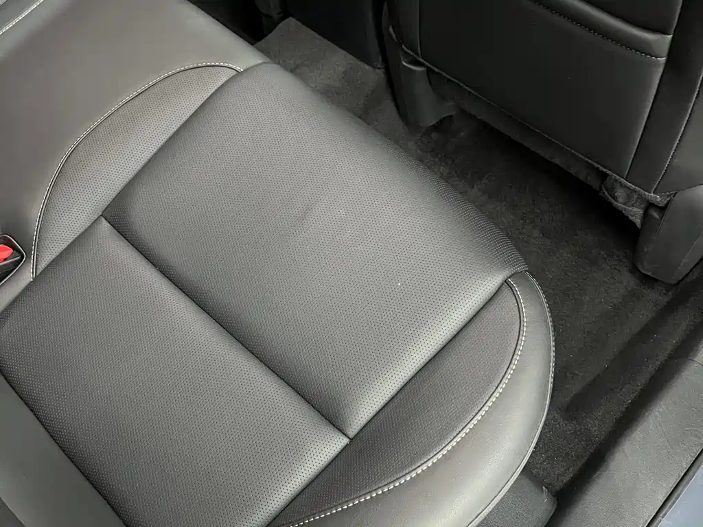 Mazda CX-30 2021 — фото 16