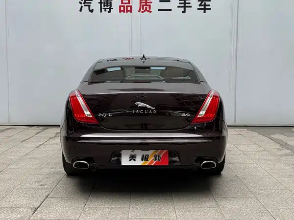 Jaguar XJ 2013