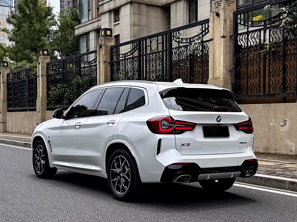 BMW X3 2022 — фото 4