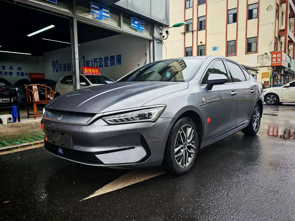 BYD Qin PLUS 2023 — фото 1