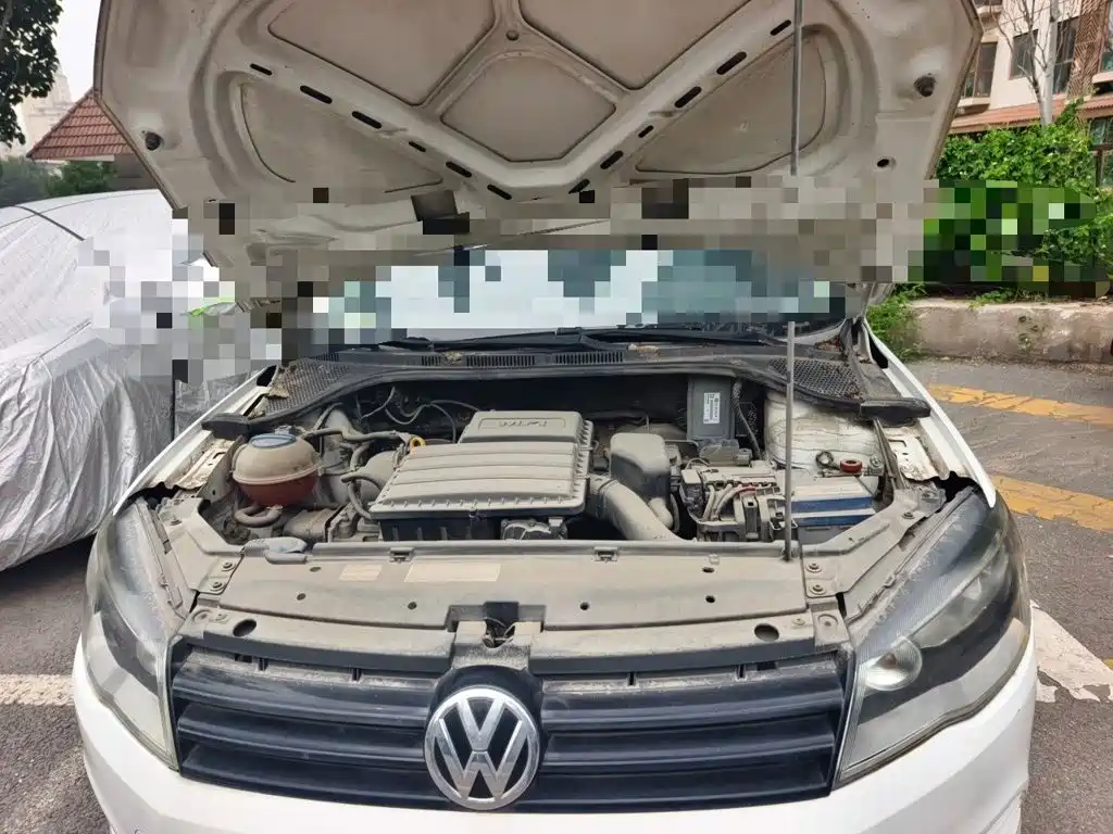 Volkswagen Jetta 2015 — фото 21