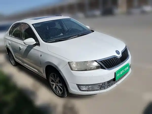 Skoda Rapid 2015