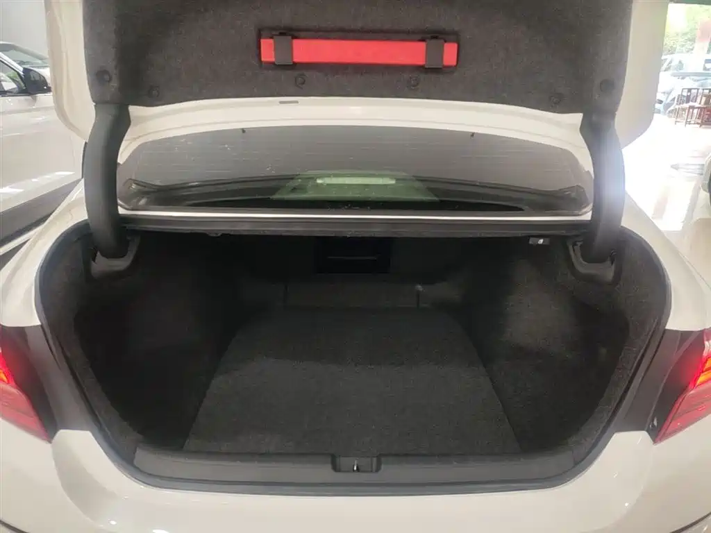 Honda Inspire 2020 — фото 19