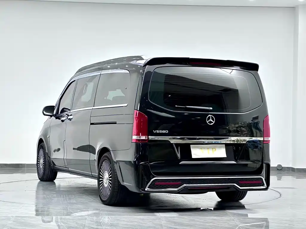 Mercedes-Benz Vito 2023