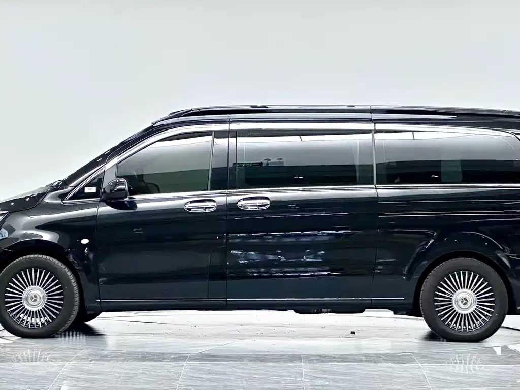 Mercedes-Benz Vito 2023