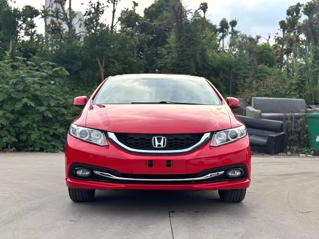 Honda Civic 2015 — фото 2