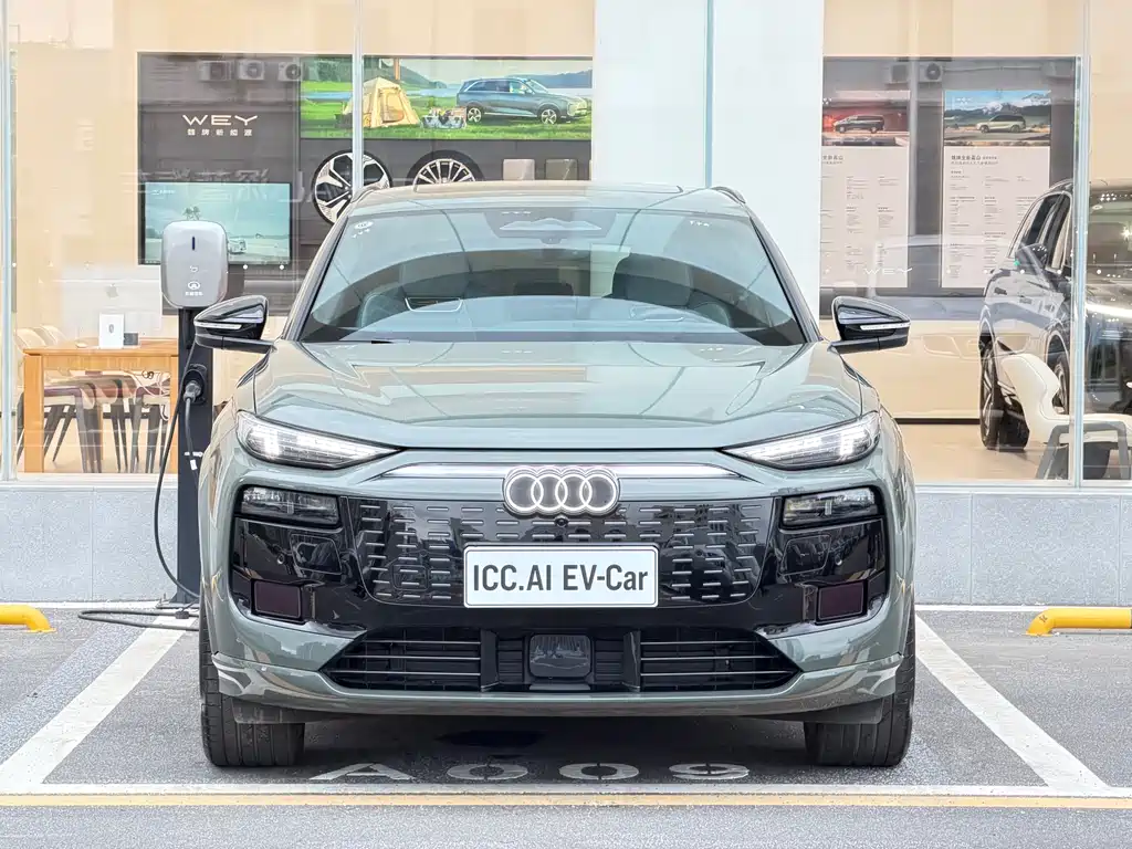Audi Q6L e-tron 2025 — фото 2