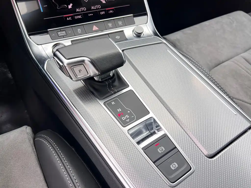 Audi A6L 2021 — фото 22
