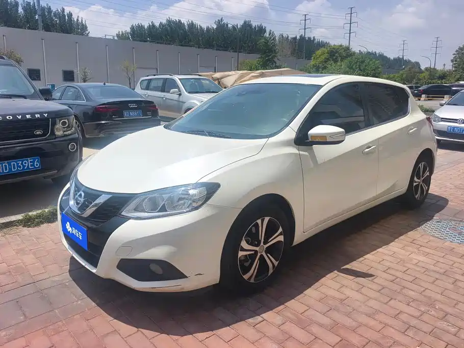 Nissan Tiida 2020