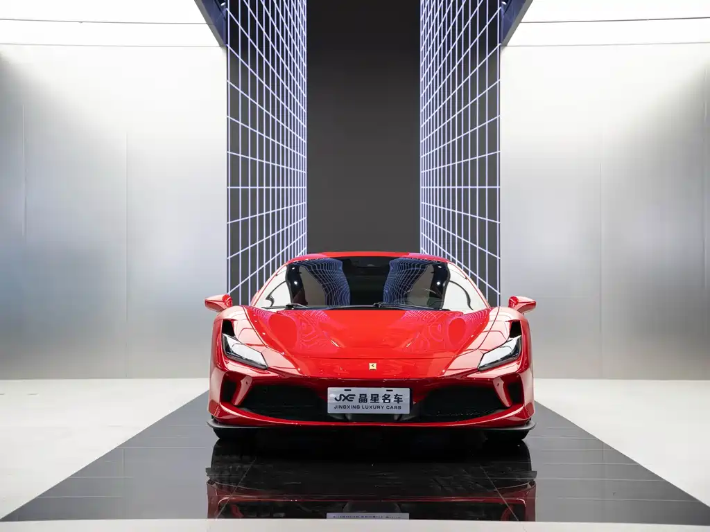 Ferrari F8 2022 — фото 2