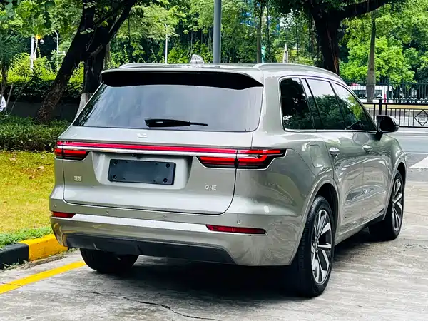 Li Auto ONE 2022