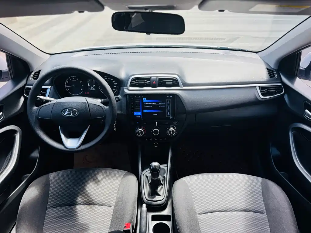 Hyundai Verna 2019 — фото 10