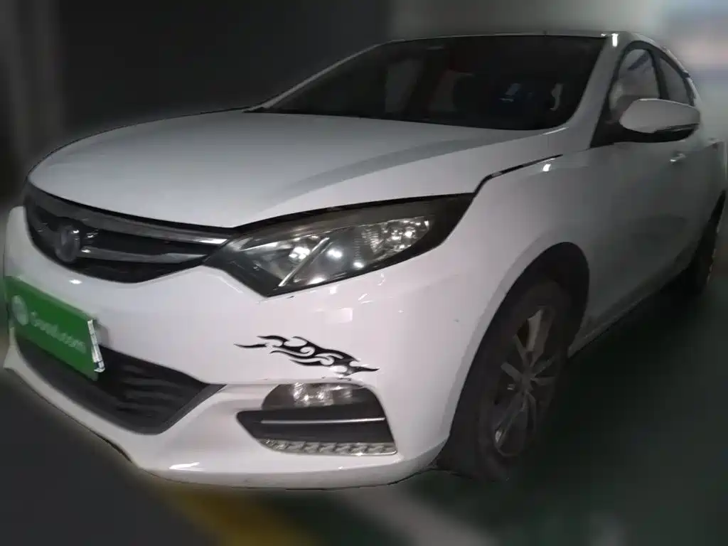 Changan Eado XT 2017 — фото 1