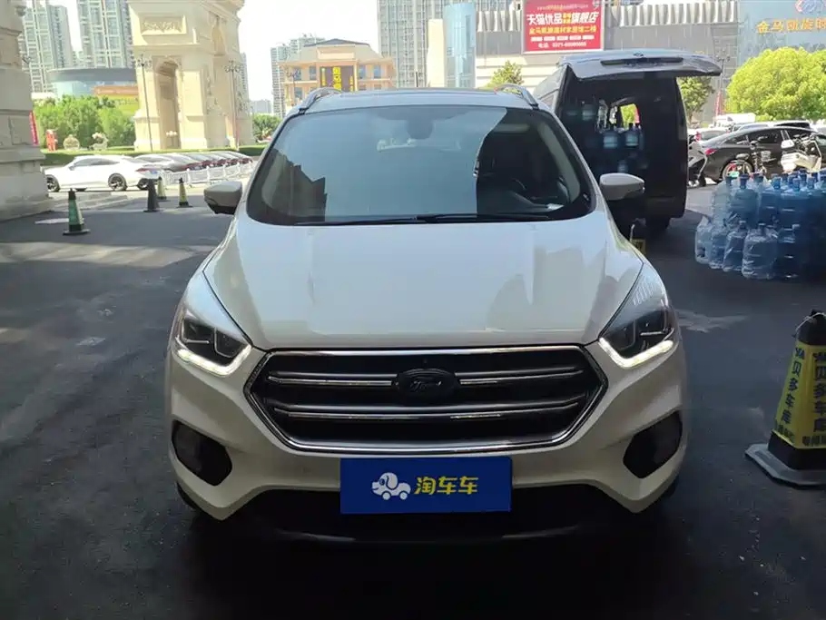Ford Kuga 2020 — фото 2