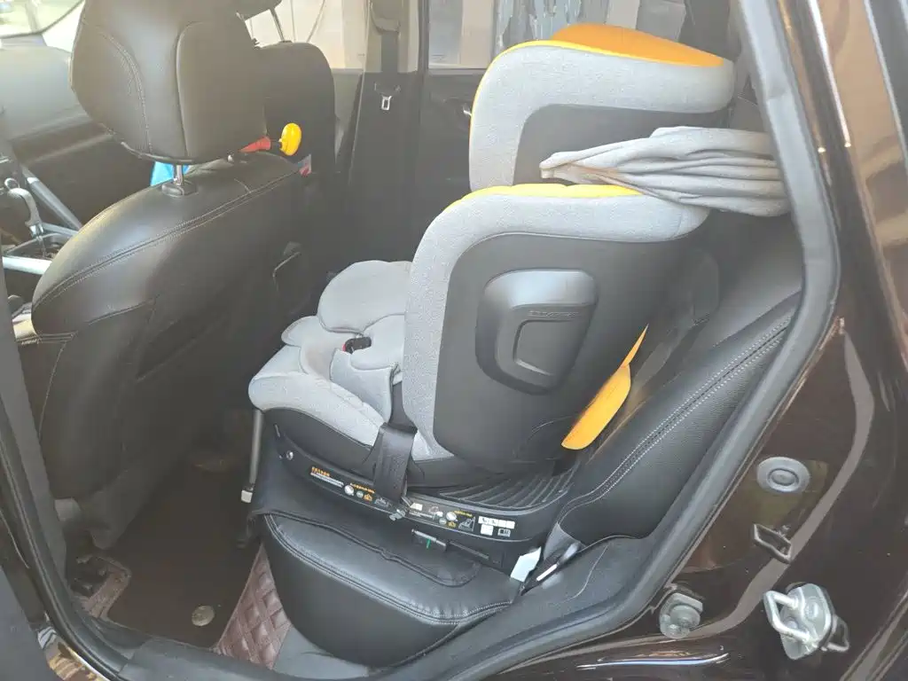 Renault Kadjar 2018 — фото 13