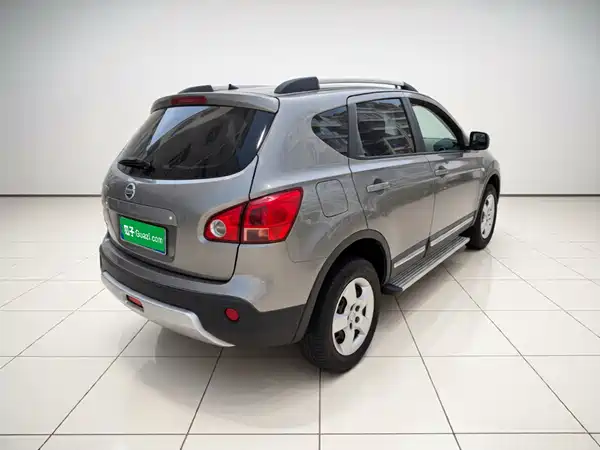 Nissan Qashqai 2015