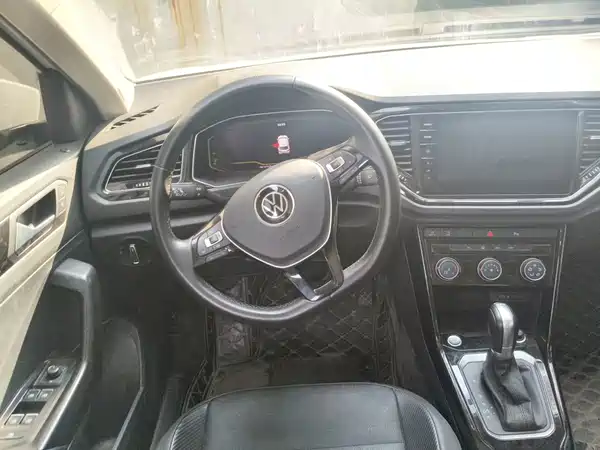 Volkswagen T-Roc 2022