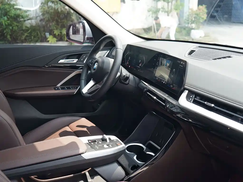 BMW X1 2024 — фото 15