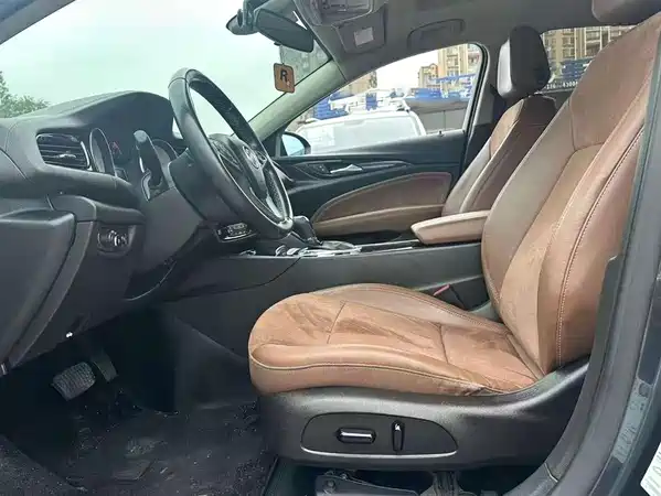 Buick Regal 2020