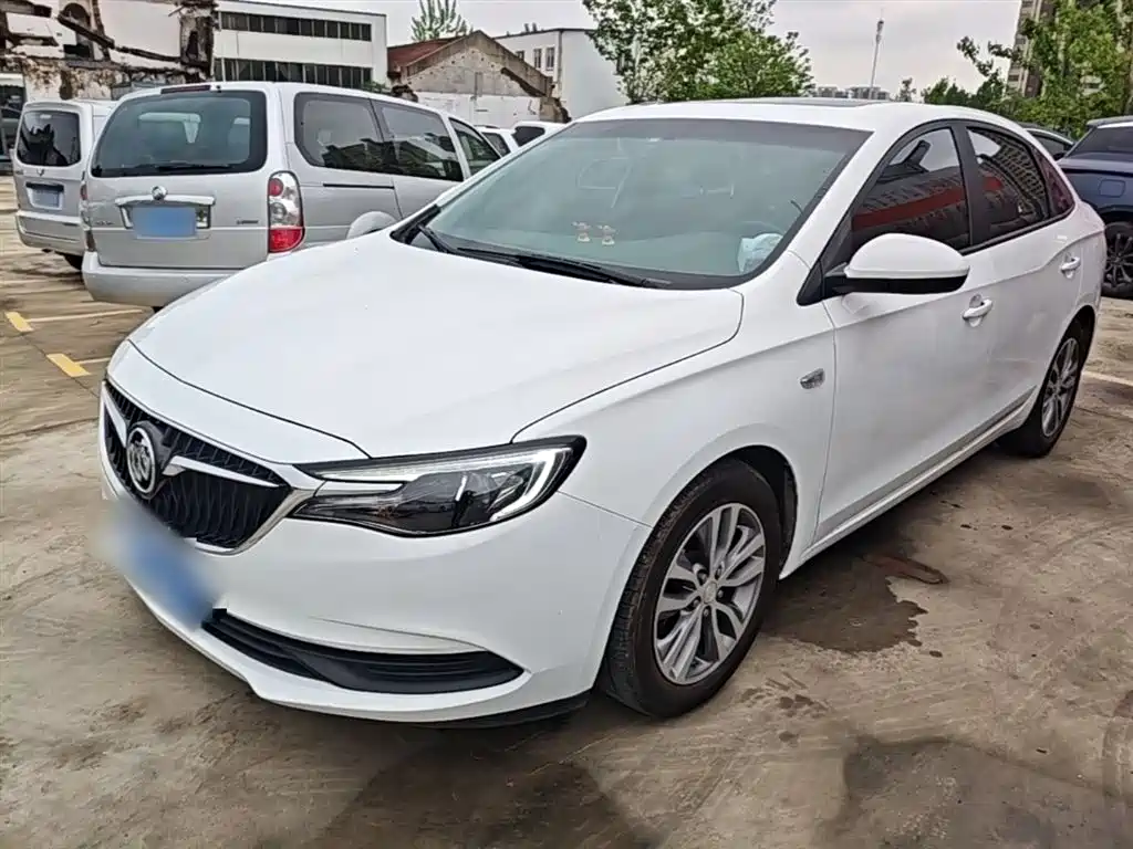 Buick Excelle 2020 — фото 1