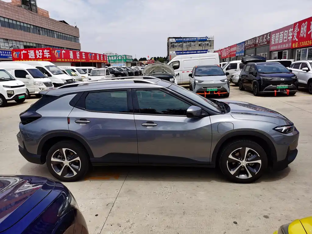 Chevrolet Menlo 2021