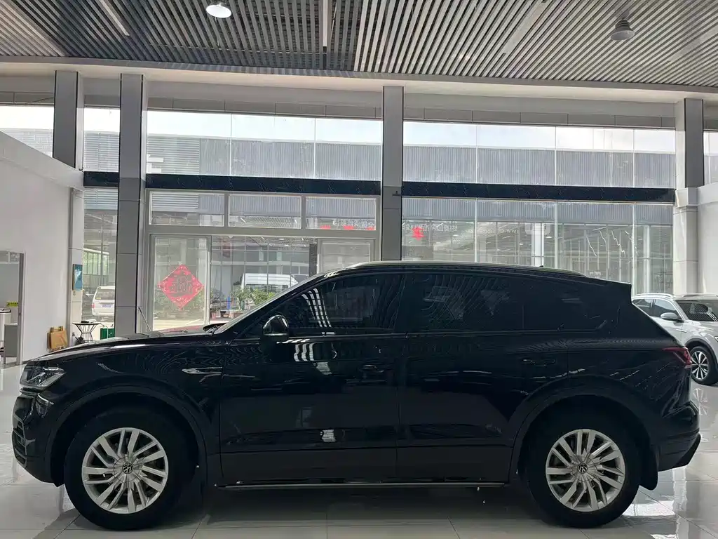 Volkswagen Touareg 2021