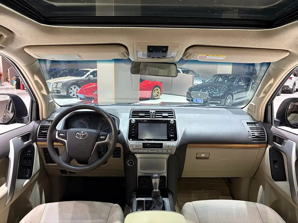 Toyota Prado 2018