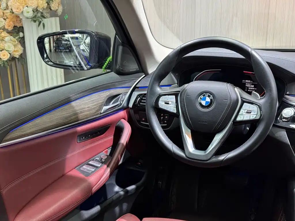 BMW 5 Series 2020 — фото 18