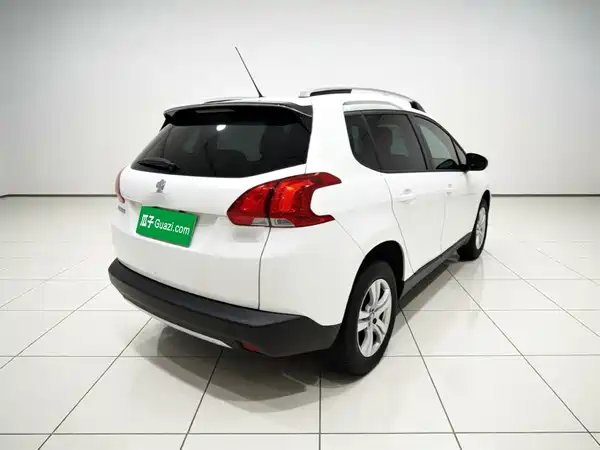 Peugeot 2008 2015