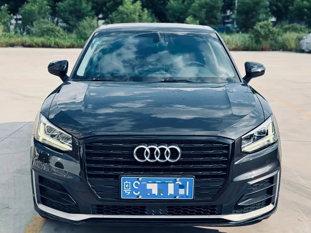 Audi Q2L 2019 — фото 2