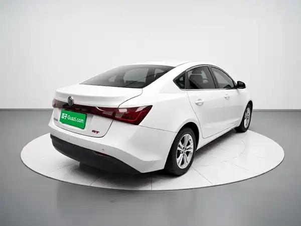 MG GT 2016