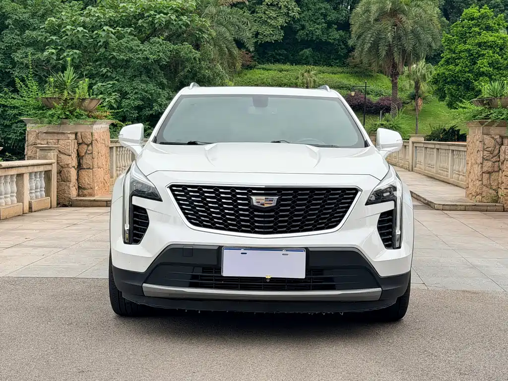 Cadillac XT4 2018 — фото 3