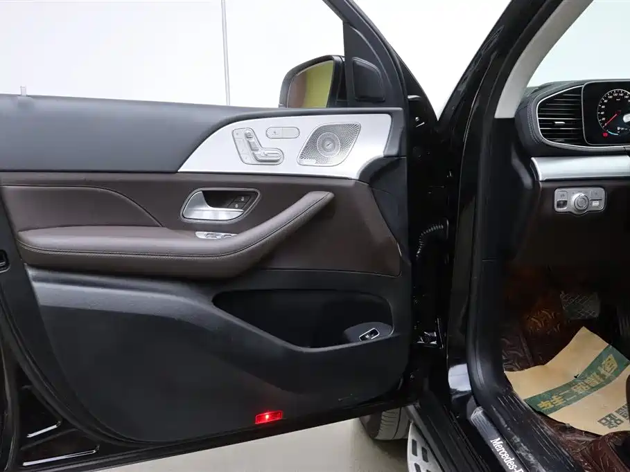 Mercedes-Benz GLE 2021 — фото 12