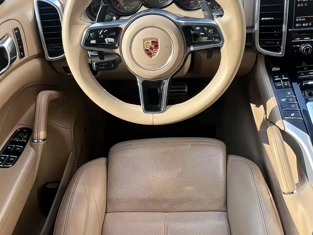 Porsche Cayenne 2013 — фото 10