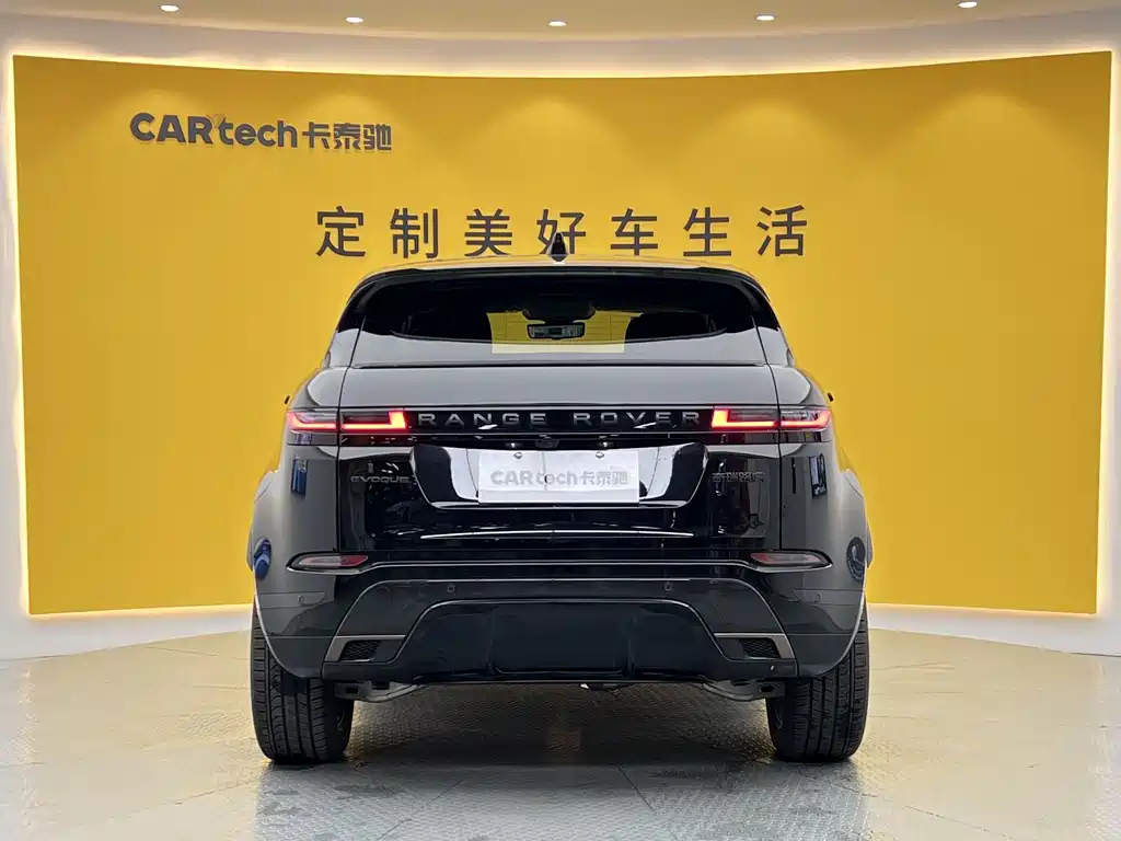 Land Rover Evoque — фото 31