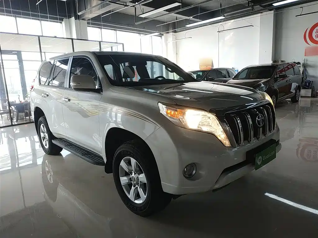Toyota Prado 2017 — фото 22
