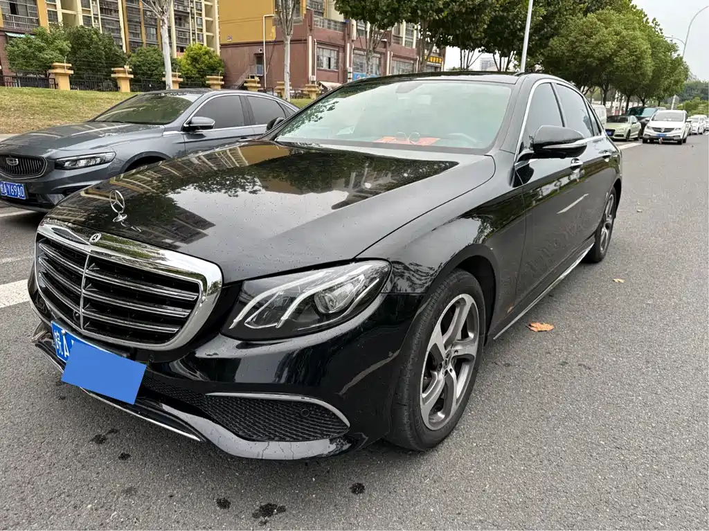 Mercedes-Benz E-Class 2018 — фото 1